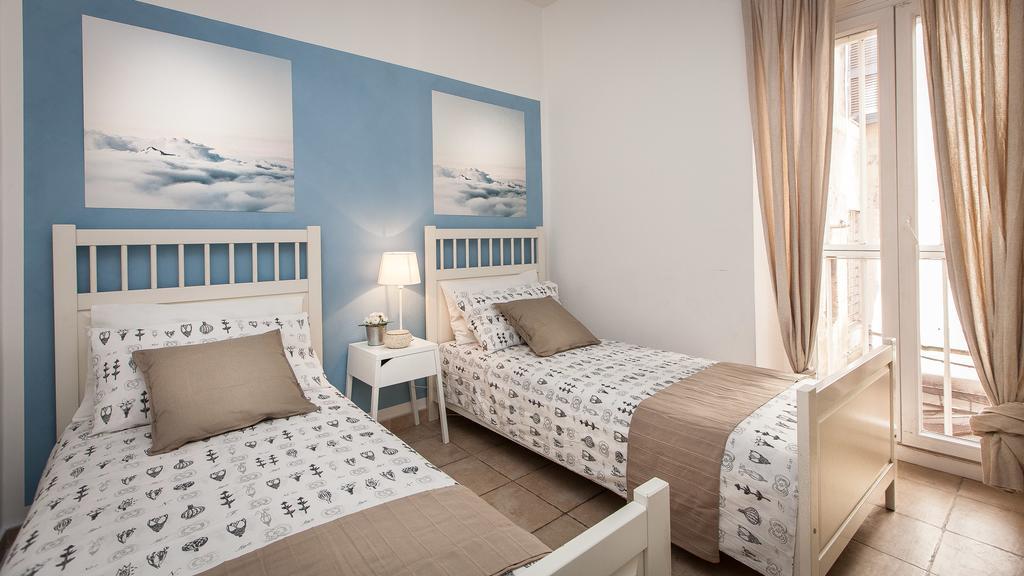 Arenula Balcony Apartment Rome Exterior photo